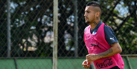 Vidal Targetkan Menang Lawan Spanyol Vidal Targetkan Menang Lawan Spanyol