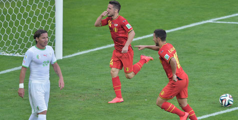 Review: Fellaini dan Mertens Tundukkan Aljazair
