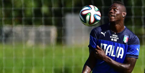 Mino Raiola Temui Galliani, Pertanda Balo ke Arsenal? Mino Raiola Temui Galliani, Pertanda Balo ke Arsenal?