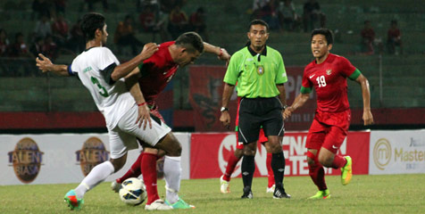 Review: Timnas Indonesia Gulung 10 Pemain Pakistan Review: Timnas Indonesia Gulung 10 Pemain Pakistan