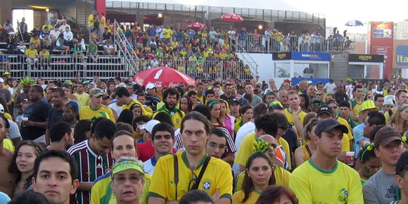 Bocah Brasil dan Loyalitas Borongan ala Premier League Bocah Brasil dan Loyalitas Borongan ala Premier League