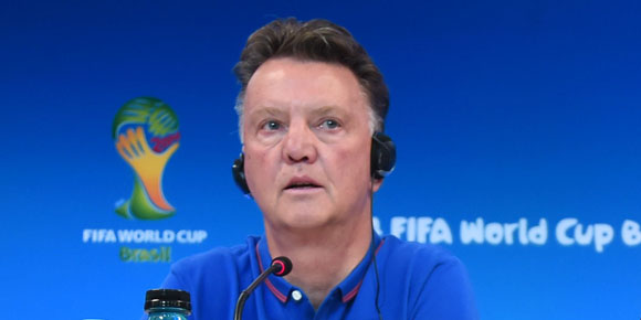 Van Gaal Tak Mau Ladeni Komplain Sampaoli Van Gaal Tak Mau Ladeni Komplain Sampaoli
