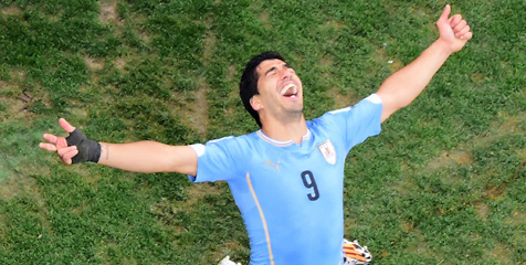 Luis Suarez: Kami Akan Manfaatkan Kelemahan Italia Luis Suarez: Kami Akan Manfaatkan Kelemahan Italia