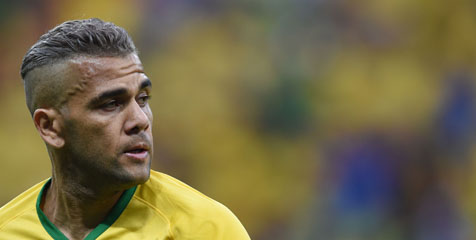Alves: Sekarang Piala Dunia Sebenarnya Dimulai Alves: Sekarang Piala Dunia Sebenarnya Dimulai