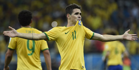 Oscar Mengaku Dikontak PSG Oscar Mengaku Dikontak PSG