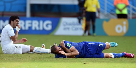 Butcher: Hukuman Untuk Suarez Tak Perlu Sampai di Level Klub Butcher: Hukuman Untuk Suarez Tak Perlu Sampai di Level Klub