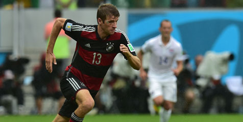 Lahm Sebut Muller Pemain Sempurna Lahm Sebut Muller Pemain Sempurna