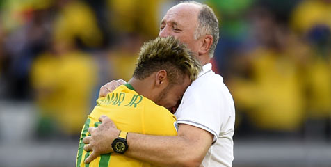 Brasil Terus Pantau Kondisi Neymar Brasil Terus Pantau Kondisi Neymar