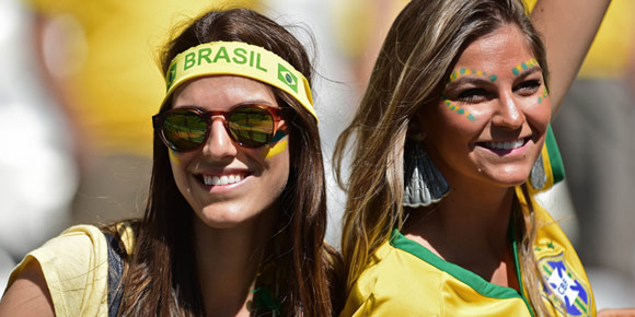 Galeri Suporter: Brasil vs Chile Galeri Suporter: Brasil vs Chile