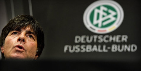 Loew: Saya Akan Penuhi Kontrak Saya Loew: Saya Akan Penuhi Kontrak Saya