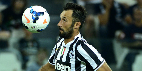 Juve Lepas Vucinic ke Al Jazira