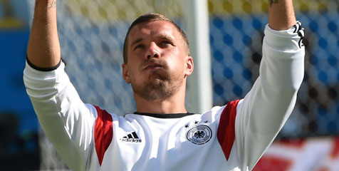 Podolski Nilai Kekuatan Jerman Lampaui Messi & Neymar Podolski Nilai Kekuatan Jerman Lampaui Messi & Neymar
