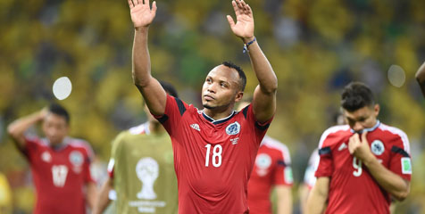 Cederai Neymar, Juan Zuniga Minta Maaf Cederai Neymar, Juan Zuniga Minta Maaf