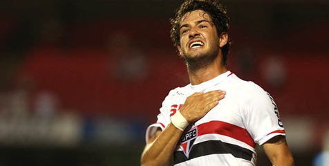 Pato Segera 'Berkhianat' ke Inter? Pato Segera 'Berkhianat' ke Inter?