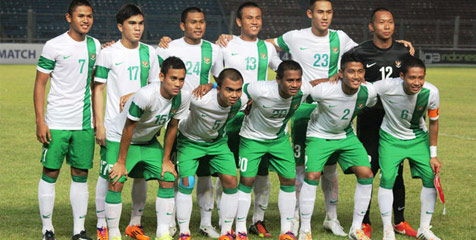 Starting Line-up Timnas U-19 vs Arema U-21 Starting Line-up Timnas U-19 vs Arema U-21
