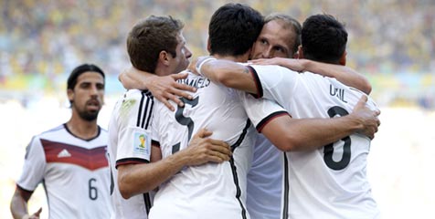 Scholes: Jerman Bisa Jadi Tim Sempurna Scholes: Jerman Bisa Jadi Tim Sempurna