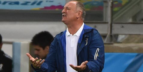 Enam Dosa Scolari Menurut Agen Neymar Enam Dosa Scolari Menurut Agen Neymar
