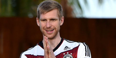 Mertesacker Sebut Laga Kontra Brasil 'Gila' Mertesacker Sebut Laga Kontra Brasil 'Gila'