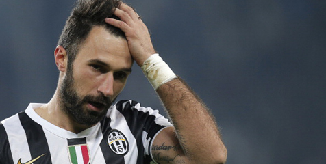 Pesan Perpisahan Mengharukan Vucinic Untuk Juve Pesan Perpisahan Mengharukan Vucinic Untuk Juve
