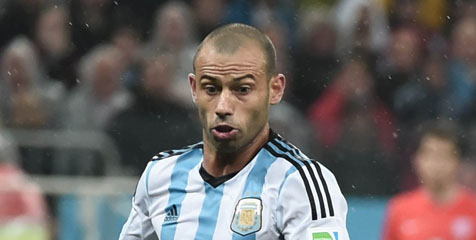 Mascherano: Saya Menang Satu Detik Mascherano: Saya Menang Satu Detik
