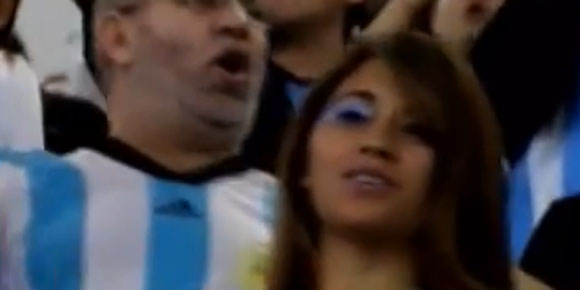 Video: Antonella Rayakan Sukses Messi dan Argentina ke Final Piala Dunia Video: Antonella Rayakan Sukses Messi dan Argentina ke Final Piala Dunia