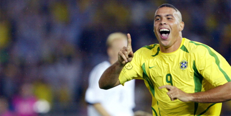 Ronaldo Rela Rekor Direbut Klose Ronaldo Rela Rekor Direbut Klose