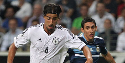 Dilema, Fans Madrid Pilih Korbankan Khedira Dilema, Fans Madrid Pilih Korbankan Khedira