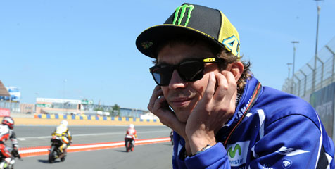 Valentino Rossi Berniat Ikuti Saran Senior Valentino Rossi Berniat Ikuti Saran Senior