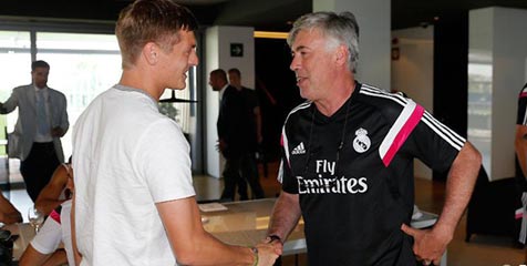 Kroos Bangga Bisa Bergabung ke Madrid Kroos Bangga Bisa Bergabung ke Madrid