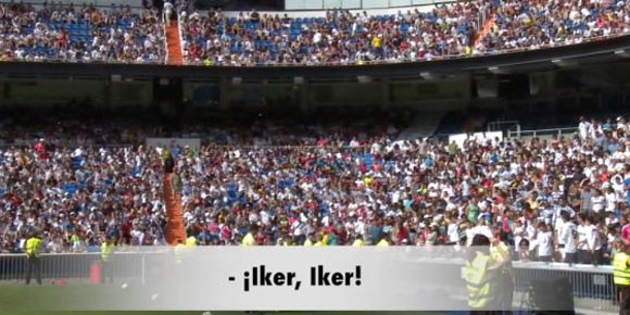 Video: Presentasi Kroos, Madridista Serukan Nama Iker Video: Presentasi Kroos, Madridista Serukan Nama Iker