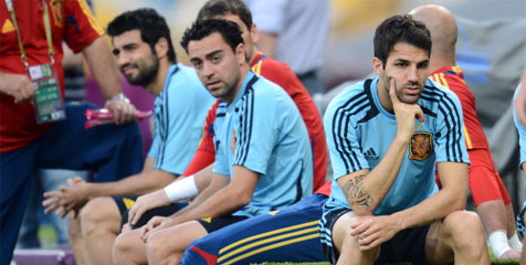 Bebas Tugas; Xavi, Torres, dan Fabregas Kompak Clubbing Bebas Tugas; Xavi, Torres, dan Fabregas Kompak Clubbing