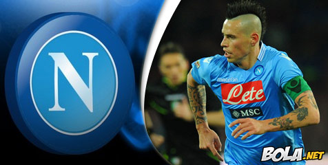 Michu Debut, Napoli Menang Michu Debut, Napoli Menang