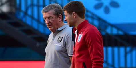 Hodgson: Inggris Akan Rindukan Kepemimpinan Gerrard Hodgson: Inggris Akan Rindukan Kepemimpinan Gerrard