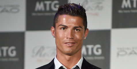 Ekspresi Kocak Ronaldo di Program Televisi Jepang Ekspresi Kocak Ronaldo di Program Televisi Jepang