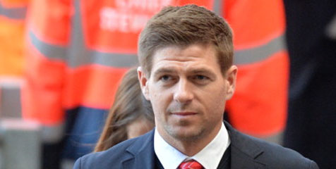 Gerrard Segera Pastikan Komitmen Hingga 2016 Gerrard Segera Pastikan Komitmen Hingga 2016