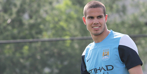 Manchester City Lepas Satu Gelandang Berbakat ke Sunderland