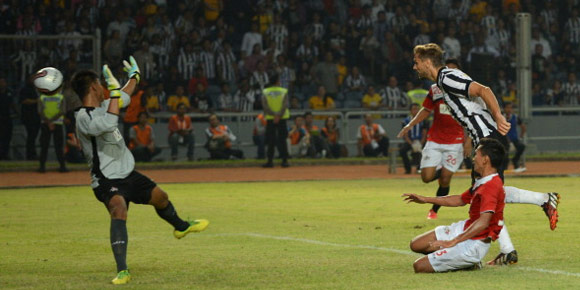 Highlights Friendly: ISL All Stars 1-8 Juventus