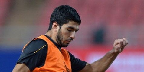 Hukuman Suarez di Level Klub Bisa Berkurang Hukuman Suarez di Level Klub Bisa Berkurang