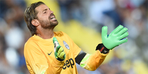 Juve Akan Berpisah Dengan Storari? Juve Akan Berpisah Dengan Storari?