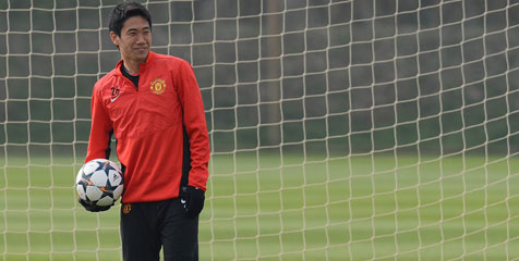 Dipasang Jadi Gelandang Bertahan, Kagawa Pasrah