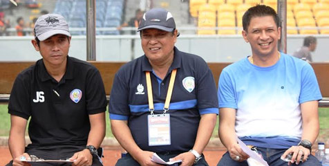 Iwan Budianto Ingin Arema Raih Pemasukan Lebih Besar Iwan Budianto Ingin Arema Raih Pemasukan Lebih Besar