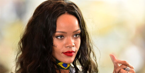 Rihanna Ternyata Ingin Beli Liverpool Rihanna Ternyata Ingin Beli Liverpool