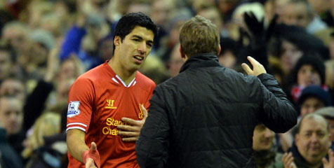 Houghton Sebut Liverpool Tak Akan Bisa Gantikan Suarez Houghton Sebut Liverpool Tak Akan Bisa Gantikan Suarez