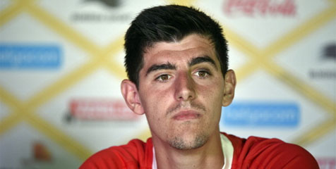 'Tatap Masa Depan, Mourinho Pilih Courtois' 'Tatap Masa Depan, Mourinho Pilih Courtois'