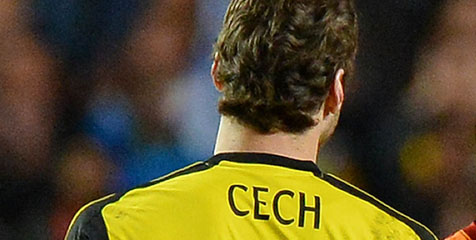 Mourinho: Petr Cech Kecewa Mourinho: Petr Cech Kecewa