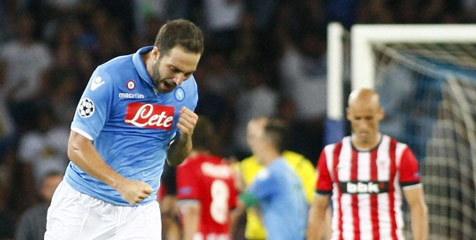 Higuain: Napoli Harus Lolos Higuain: Napoli Harus Lolos