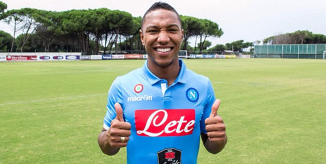 Napoli Resmi Gaet Jonathan De Guzman