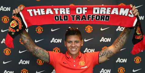 Van Gaal: Rojo, Defender Yang Sangat Berbakat Van Gaal: Rojo, Defender Yang Sangat Berbakat
