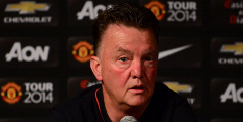 Van Gaal Tak Segan Tendang Pembangkang dari Tim Van Gaal Tak Segan Tendang Pembangkang dari Tim