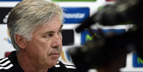 Ancelotti: Di Maria Harus Selesaikan Masalahnya Sendiri Ancelotti: Di Maria Harus Selesaikan Masalahnya Sendiri